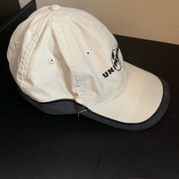 Universal studios hat - Picture 3 of 8